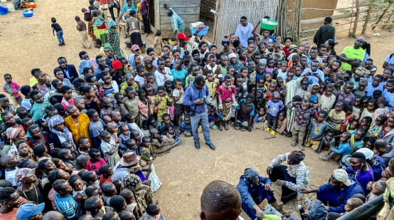 Représentation théâtrale dans la petite ville de Kanyabayonga, près du parc national des Virunga